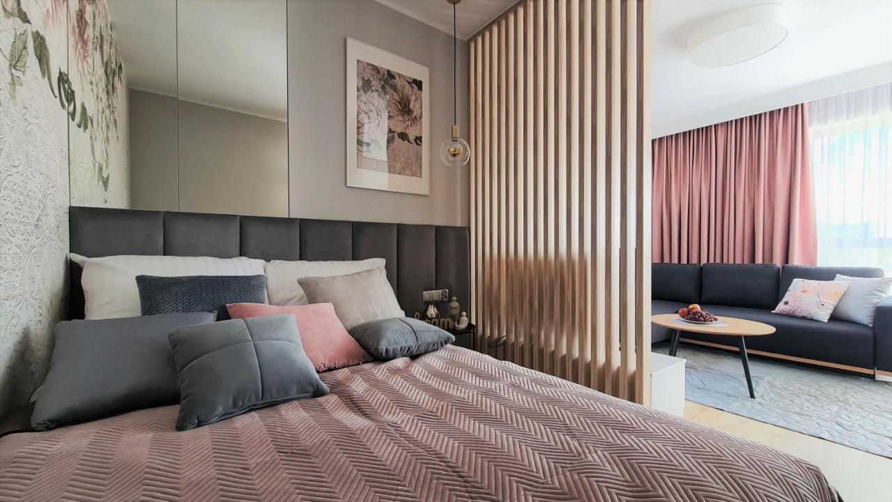 Apartamenty Nadjeziorne Z Tarasem Na Dachu Ełk Esterno foto