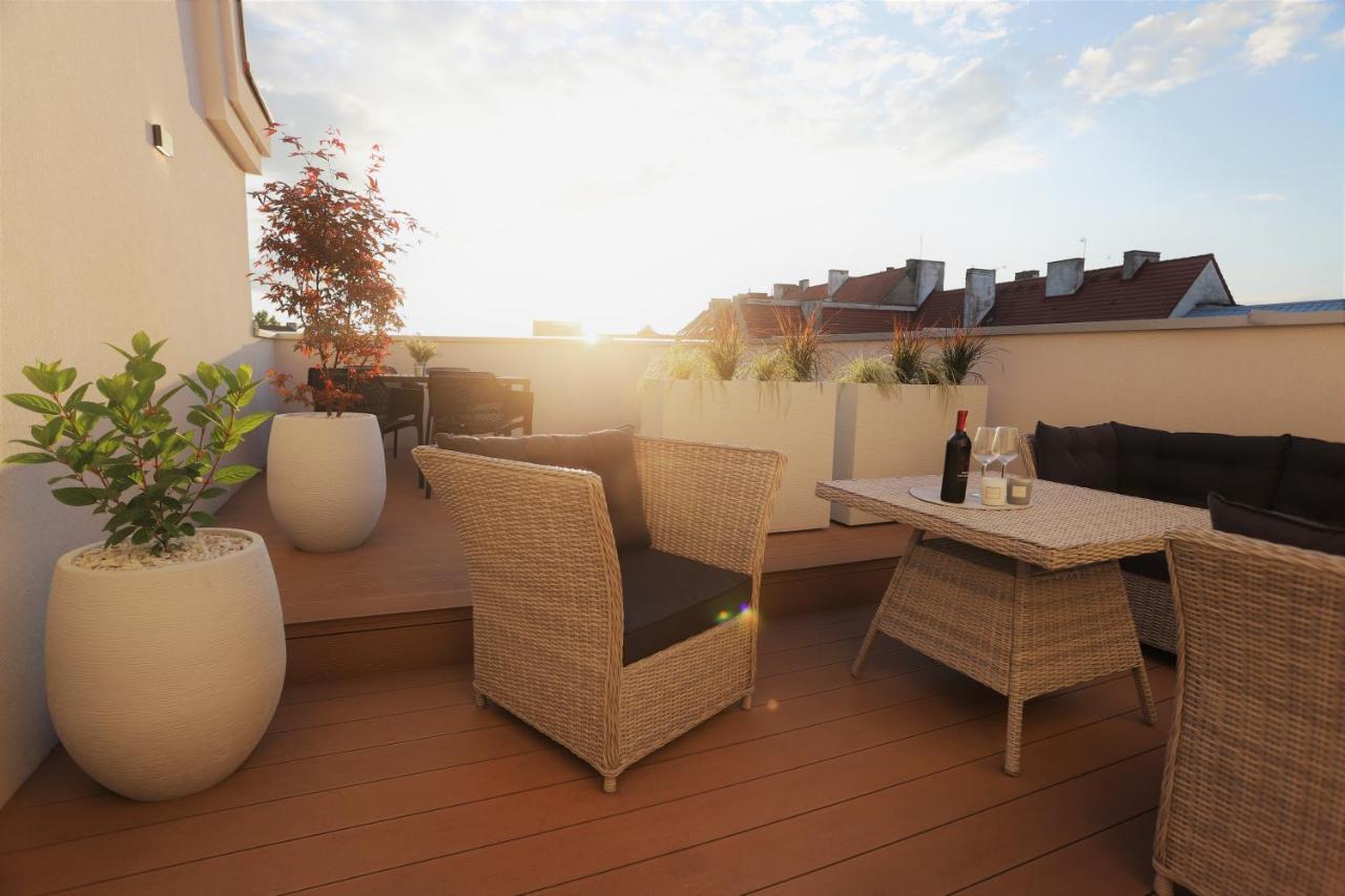 Apartamenty Nadjeziorne Z Tarasem Na Dachu Ełk Esterno foto
