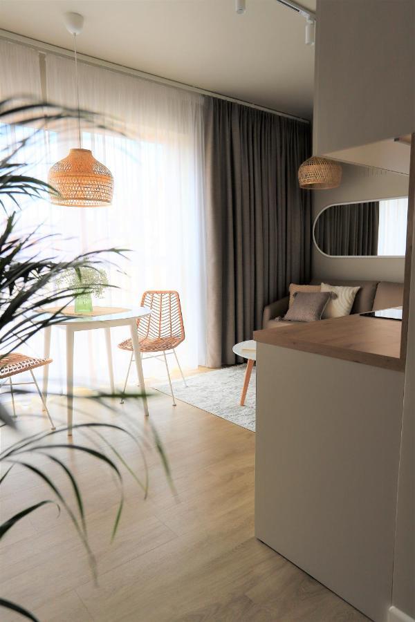 Apartamenty Nadjeziorne Z Tarasem Na Dachu Ełk Esterno foto